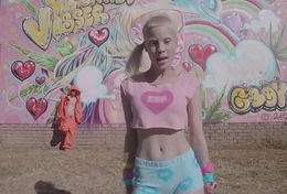 Go to meet one's Maker Antwoord - Baby'_s aflame (Yolandi Only Music Video)